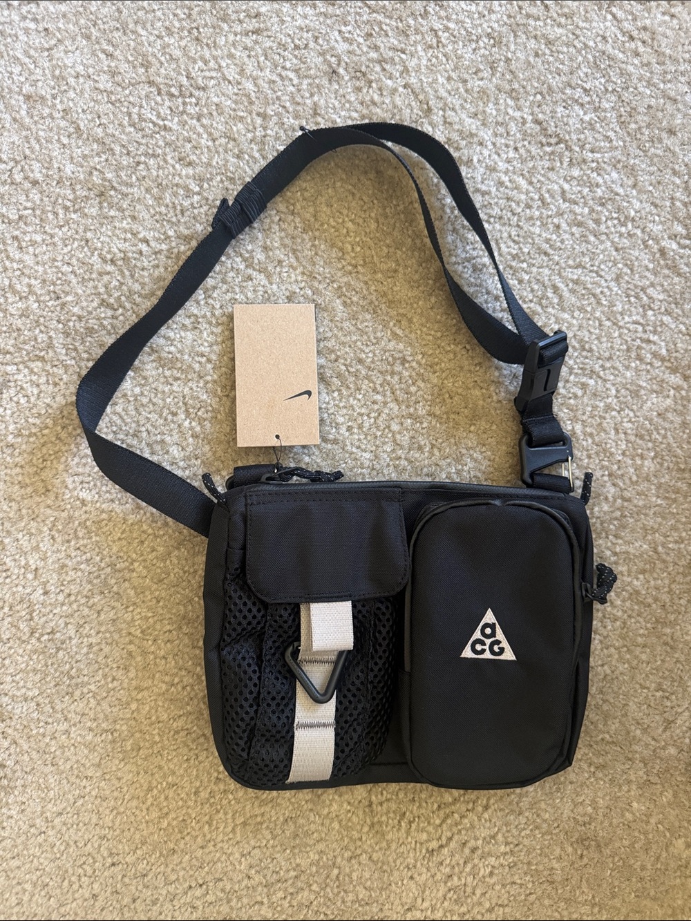 NIKE ACG BAG